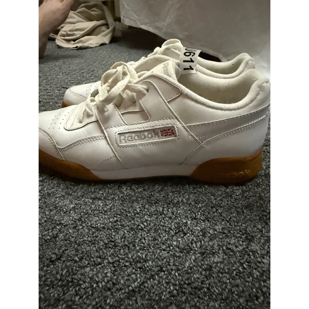 Reebok Workout Plus White Gum Sole Leather Sneakers CN2126 Mens 8.5